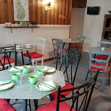 Chaux-des-Pres Les P'Tites Pistes Bed & Breakfast エクステリア 写真