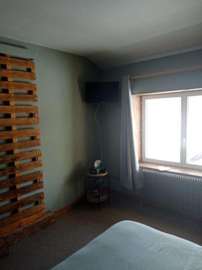 Chaux-des-Pres Les P'Tites Pistes Bed & Breakfast エクステリア 写真