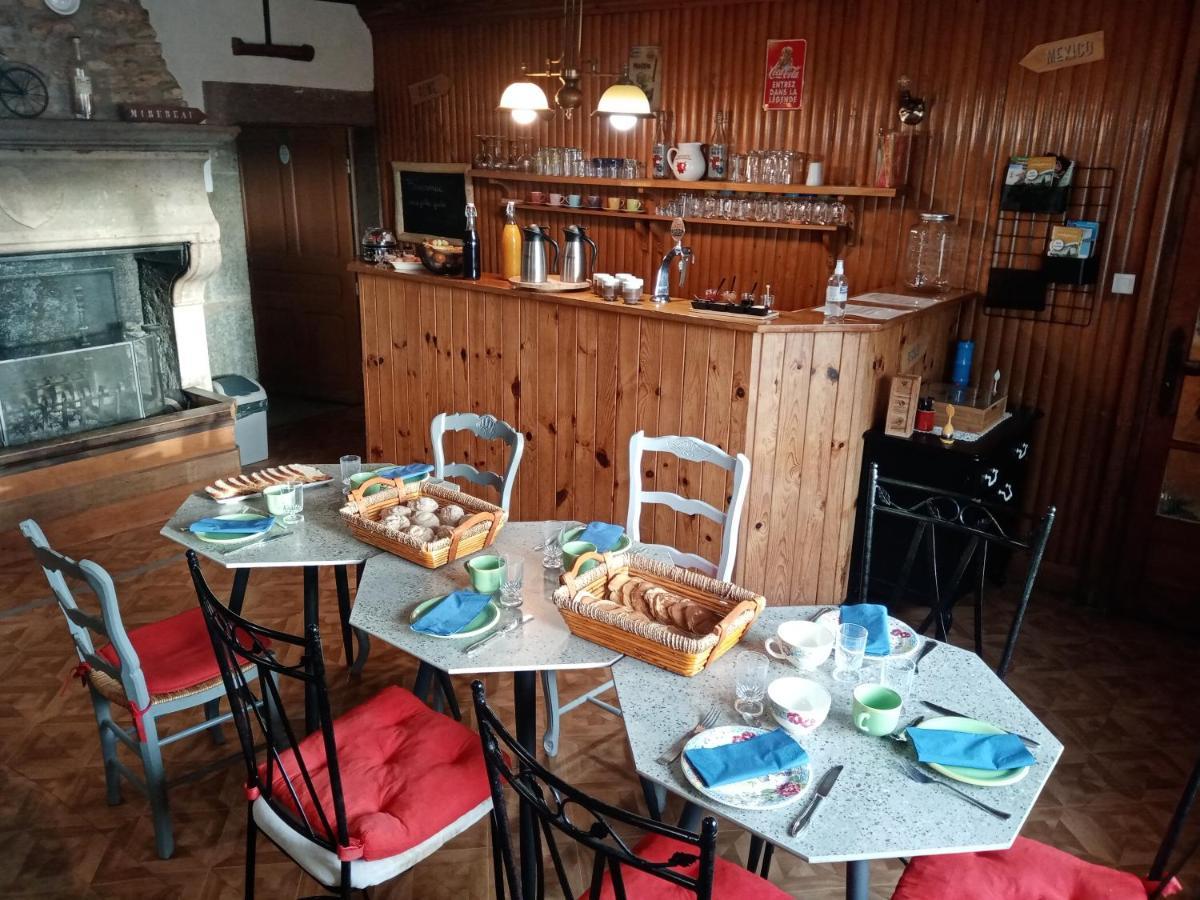 Chaux-des-Pres Les P'Tites Pistes Bed & Breakfast エクステリア 写真